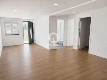 Apartamento T3 para Venda em Arcozelo