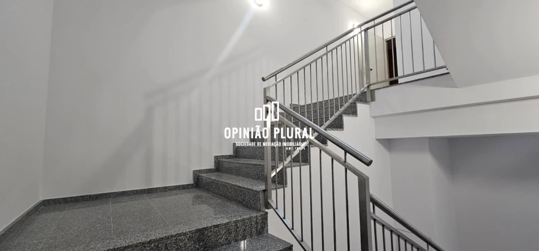 Apartamento T1 para Venda em Gulpilhares e Valadares Foto 5