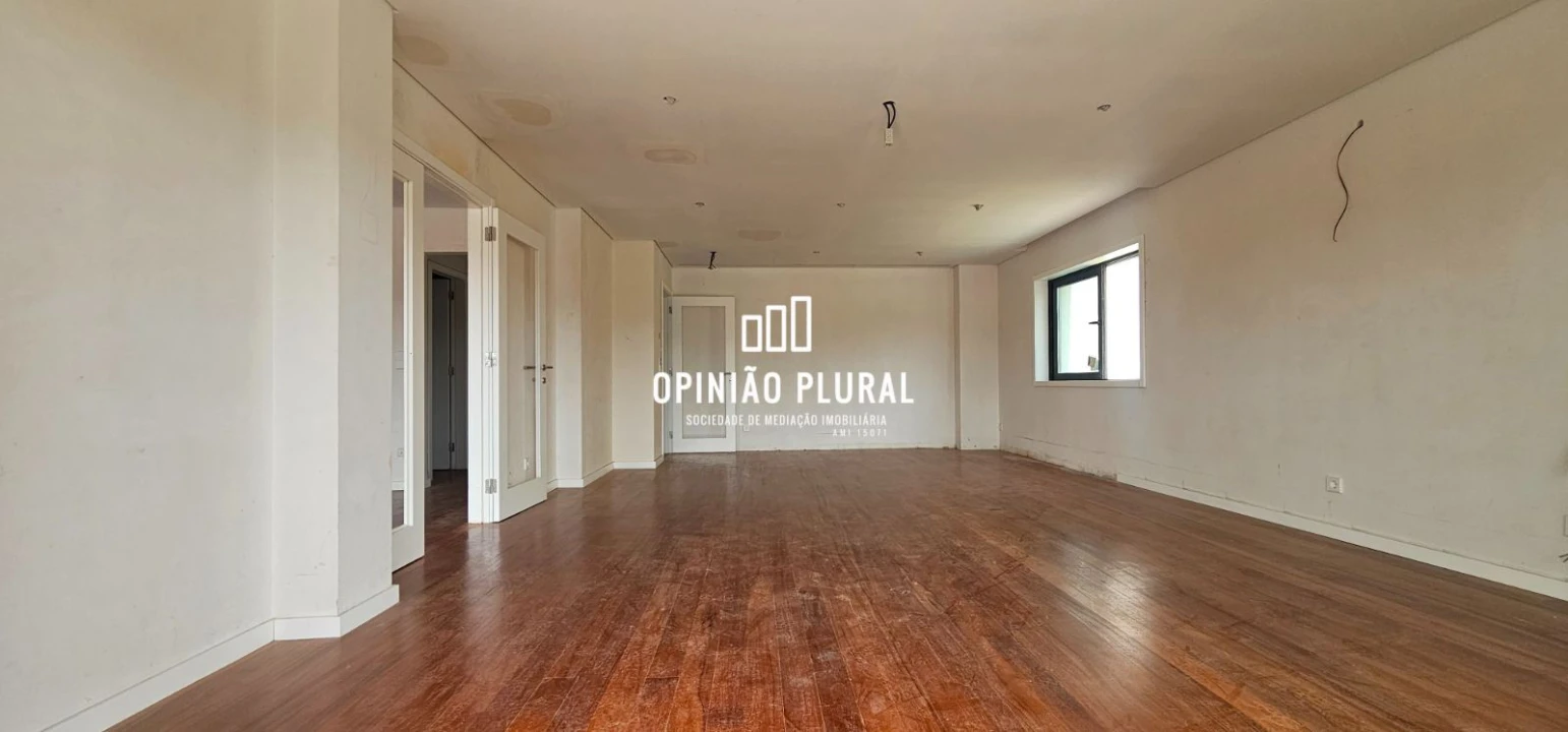 Moradia T3 para Venda em Gondomar (São Cosme), Valbom e Jovim Foto 2