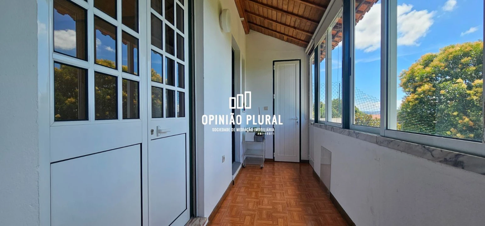 Apartamento T5 para Venda em Campanhã Foto 27