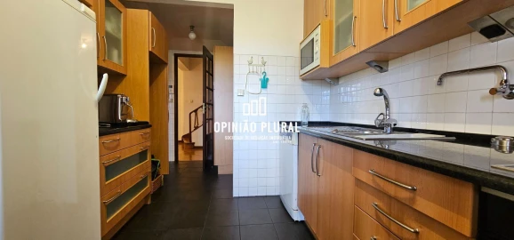 Apartamento T5 para Venda em Campanhã