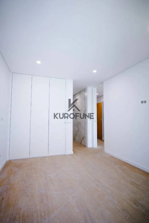 Apartamento T1 para Venda em Gulpilhares e Valadares