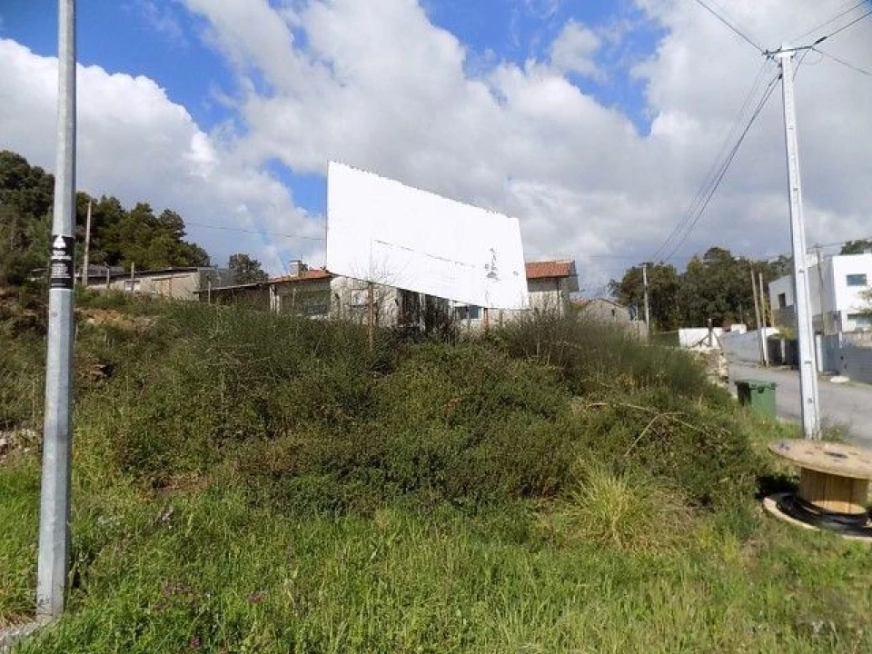 Terreno para Venda em Mozelos Foto 6