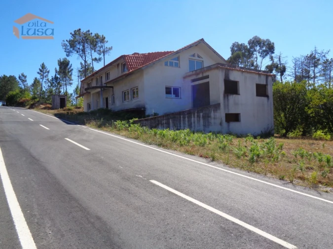 Moradia T3 para Venda em Calde Foto 2