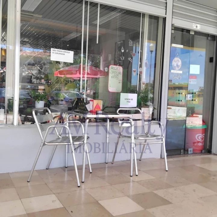 Loja para Venda em Olivais Foto 1