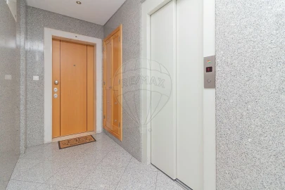 Apartamento T3 para Venda em Alhandra, São João dos Montes e Calhandriz