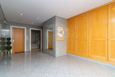 Apartamento T3 para Venda em Alhandra, São João dos Montes e Calhandriz