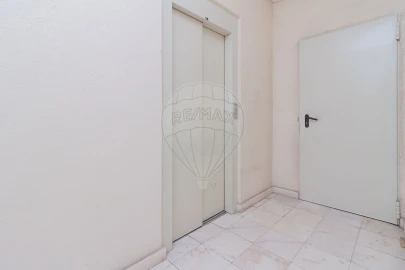 Apartamento T3 para Venda em Alhandra, São João dos Montes e Calhandriz