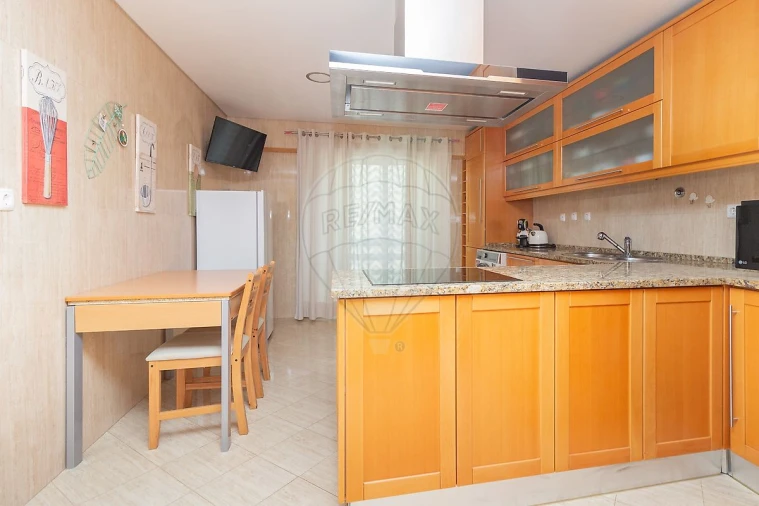 Apartamento T3 para Venda em Alhandra, São João dos Montes e Calhandriz Foto 8