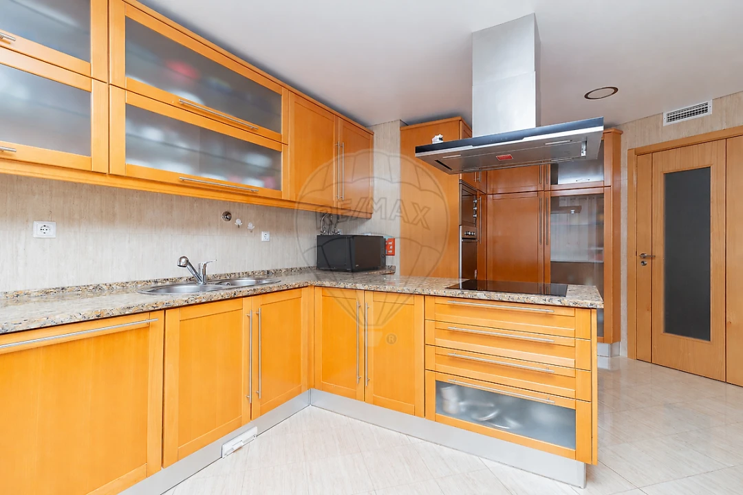 Apartamento T3 para Venda em Alhandra, São João dos Montes e Calhandriz Foto 4