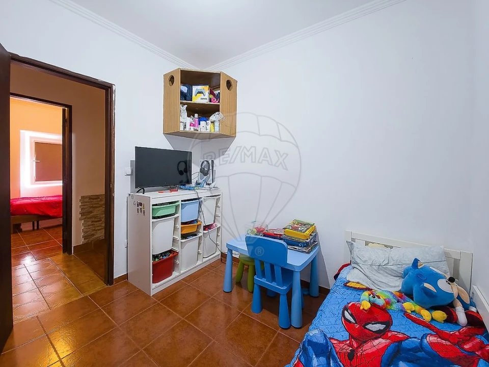 Moradia T2 para Venda em Ventosa Foto 12