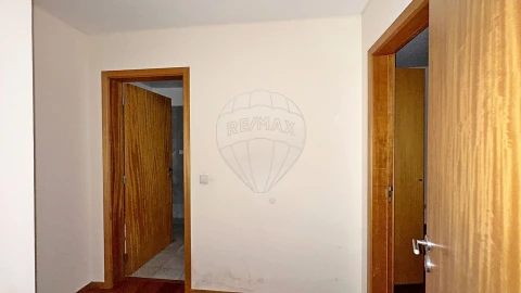 Apartamento T1 para Venda em Oliveira do Douro
