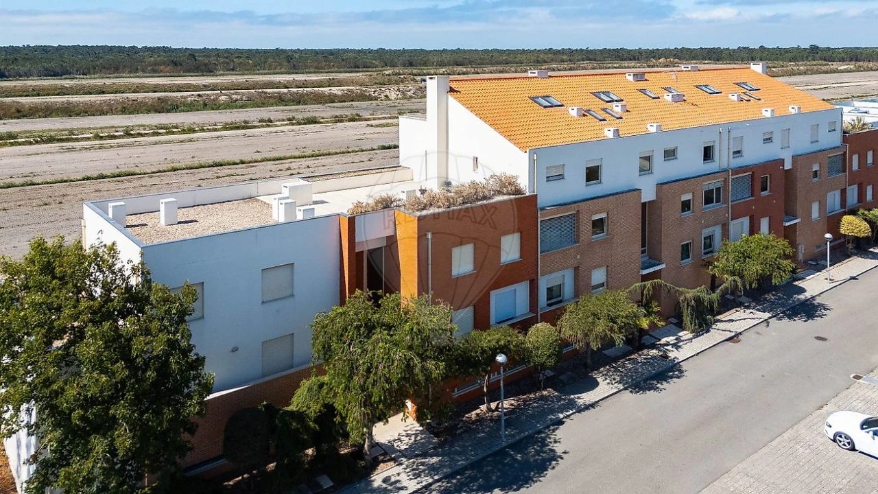 Apartamento T2 para Venda em Torreira Foto 5