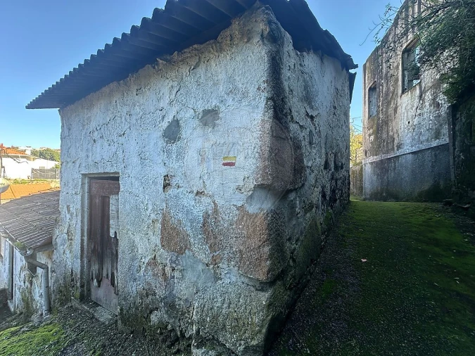 Moradia T4 para Venda em Vilar de Andorinho Foto 2