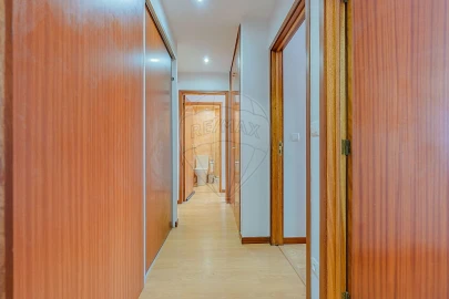 Apartamento T3 para Venda em Santa Marinha e São Pedro da Afurada