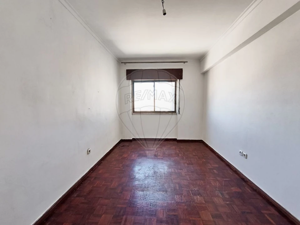 Apartamento T3 para Venda em Cacém e São Marcos Foto 15