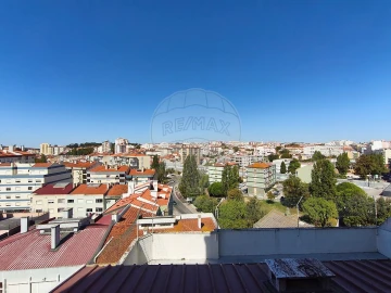 Apartamento T3 para Venda em Cacém e São Marcos