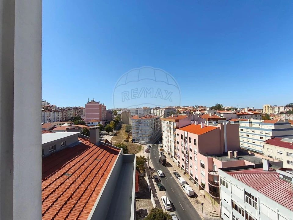 Apartamento T3 para Venda em Cacém e São Marcos Foto 12