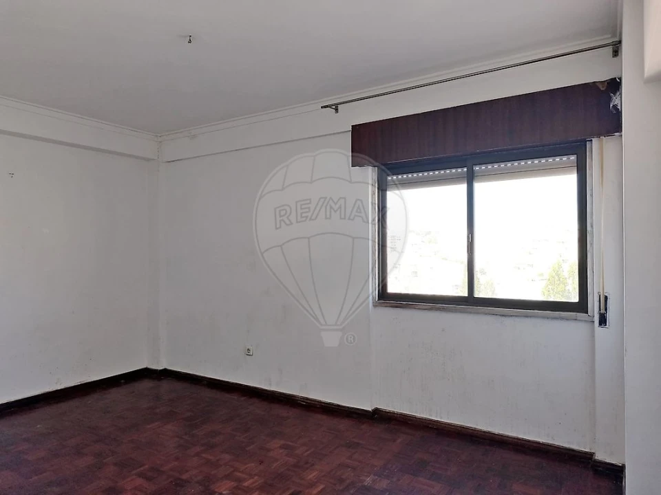Apartamento T3 para Venda em Cacém e São Marcos Foto 4