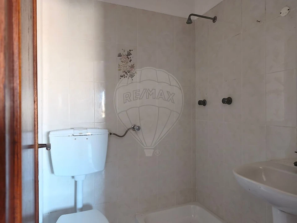 Apartamento T3 para Venda em Cacém e São Marcos Foto 5