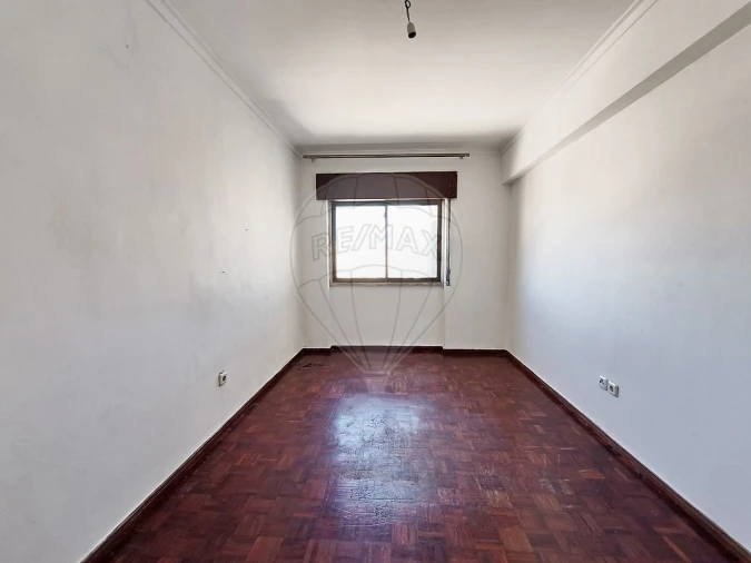 Apartamento T3 para Venda em Cacém e São Marcos Foto 15