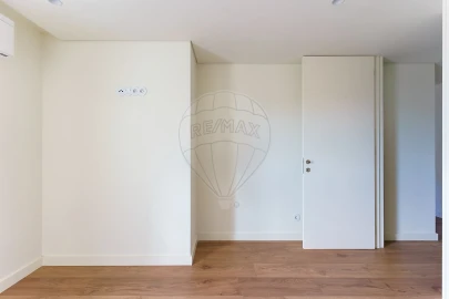 Apartamento T1 para Arrendamento em Moscavide e Portela