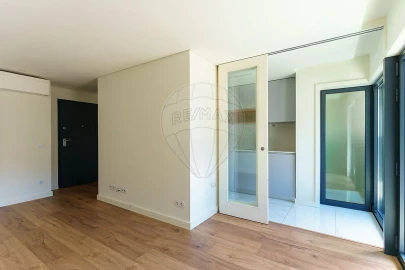 Apartamento T1 para Arrendamento em Moscavide e Portela
