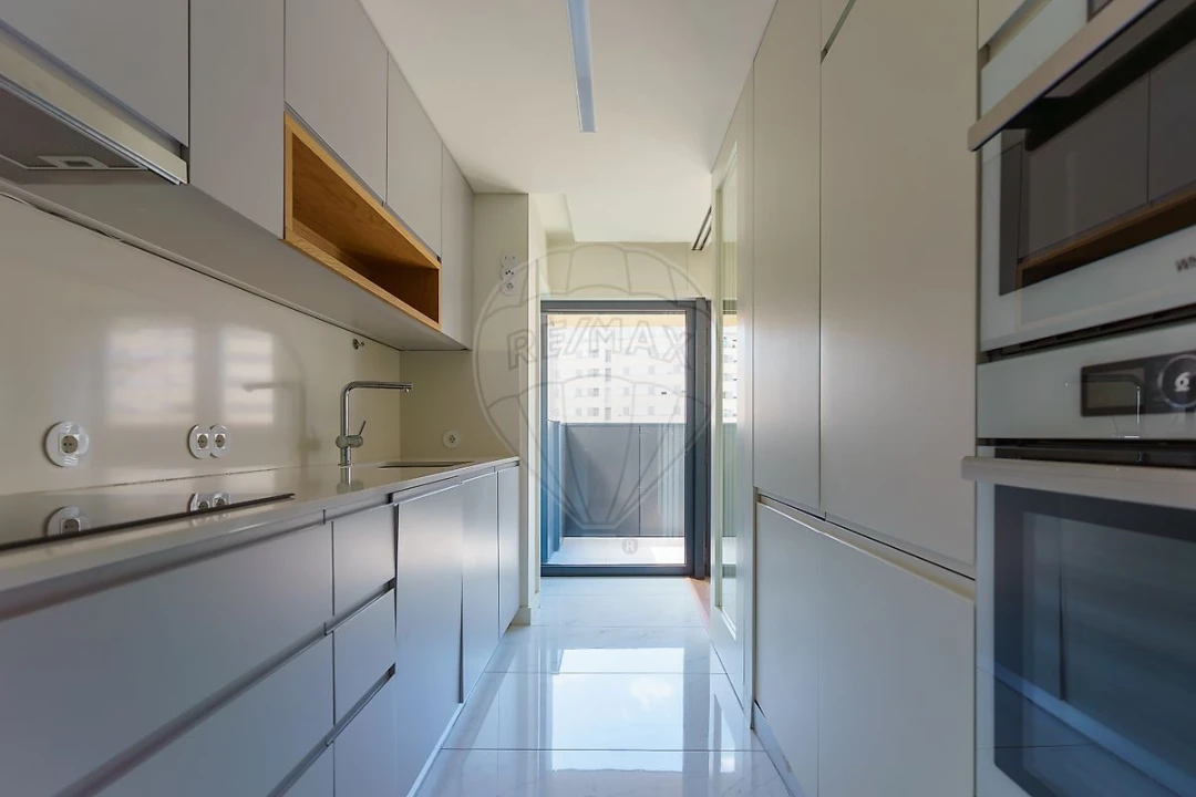 Apartamento T1 para Arrendamento em Moscavide e Portela Foto 29