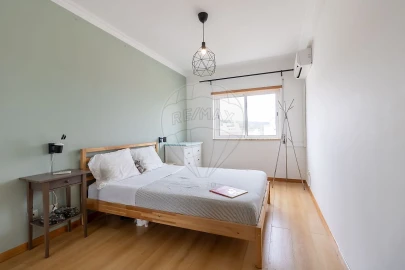 Apartamento T2 para Venda em Alverca do Ribatejo e Sobralinho