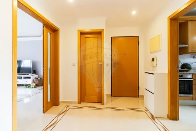 Apartamento T2 para Venda em Alverca do Ribatejo e Sobralinho