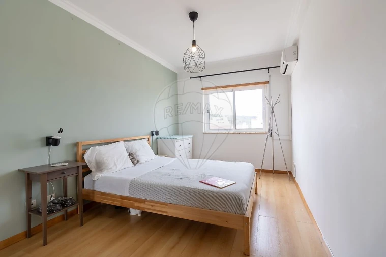 Apartamento T2 para Venda em Alverca do Ribatejo e Sobralinho Foto 8