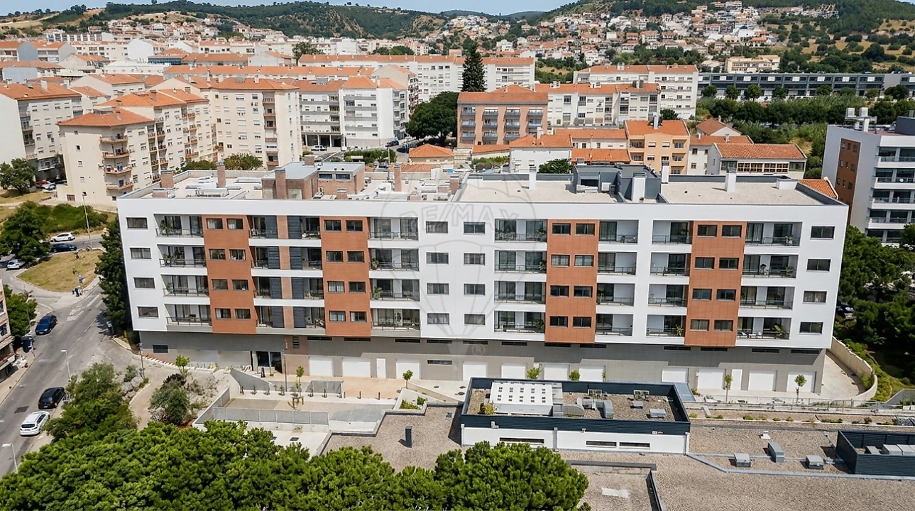Apartamento T3 para Venda em Alverca do Ribatejo e Sobralinho Foto 4