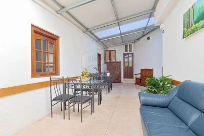 Quinta para Venda em Macieira de Cambra