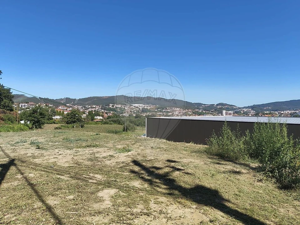 Armazém para Venda em São Pedro de Castelões Foto 10