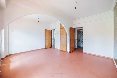 Apartamento T3 para Venda em Odivelas