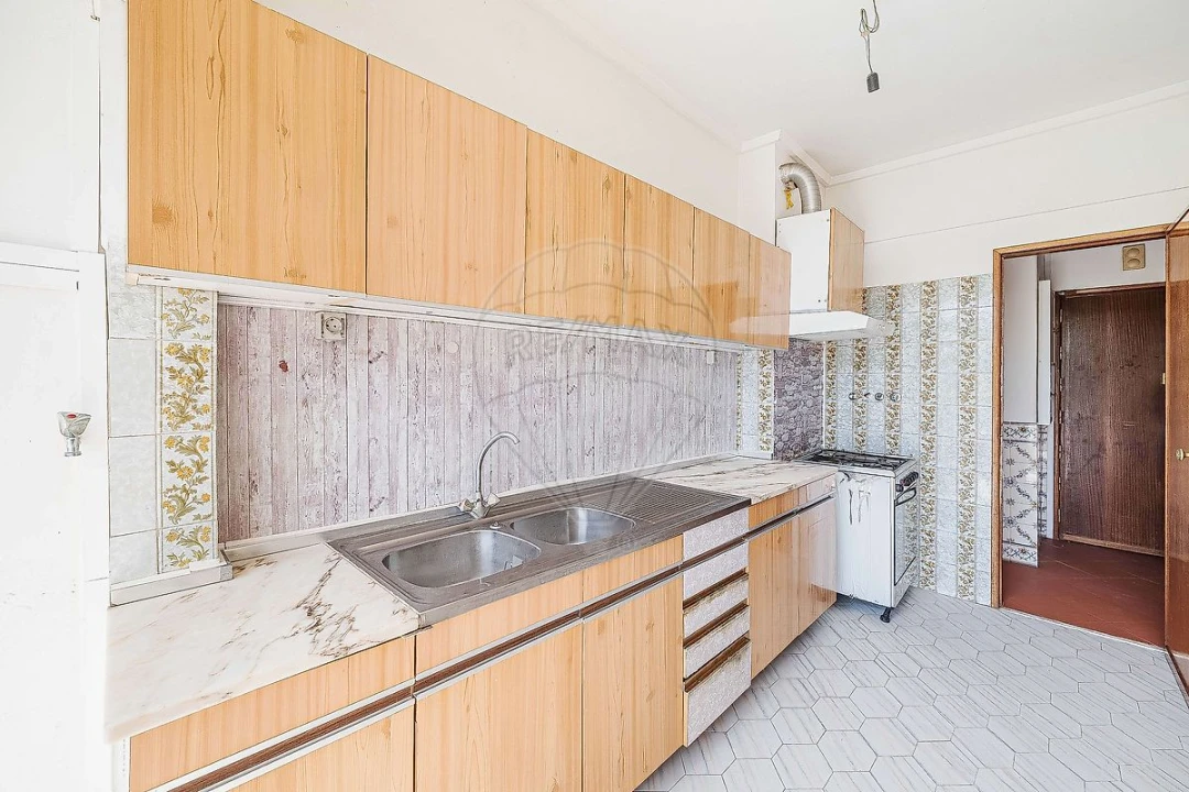 Apartamento T3 para Venda em Odivelas Foto 30