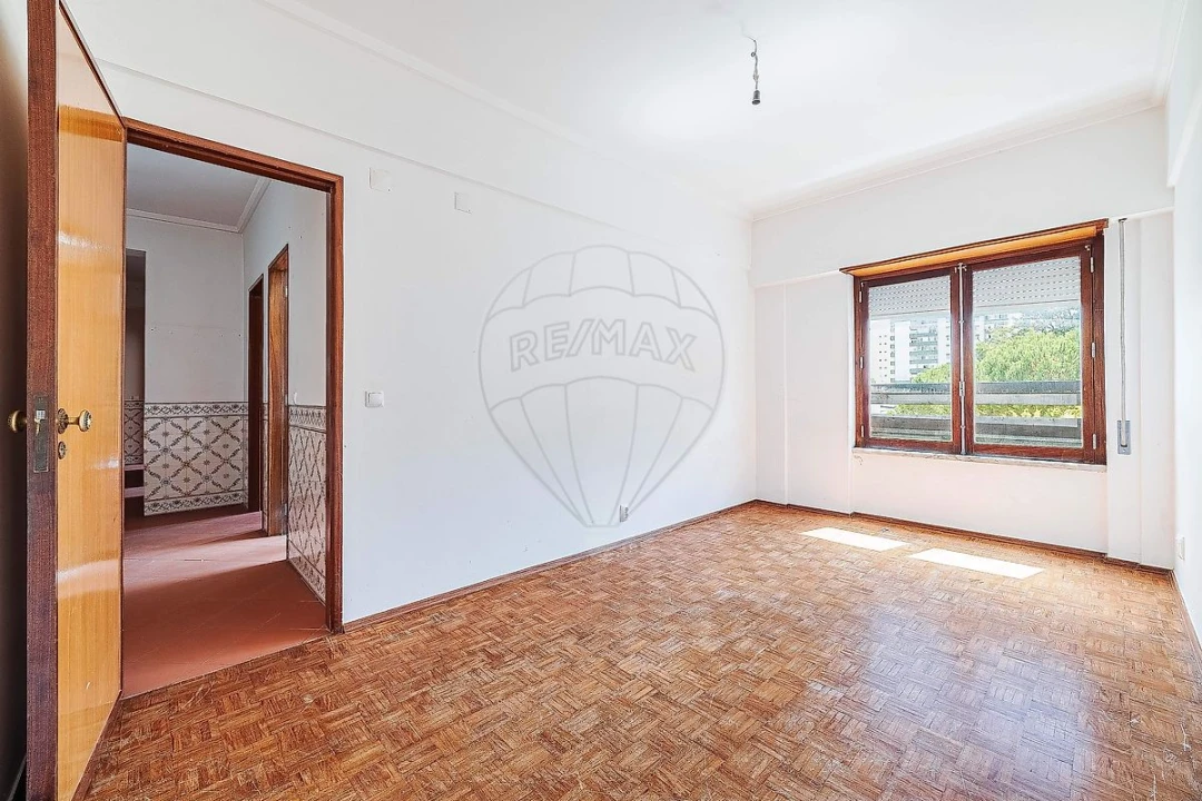 Apartamento T3 para Venda em Odivelas Foto 15