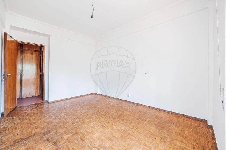Apartamento T3 para Venda em Odivelas Foto 16
