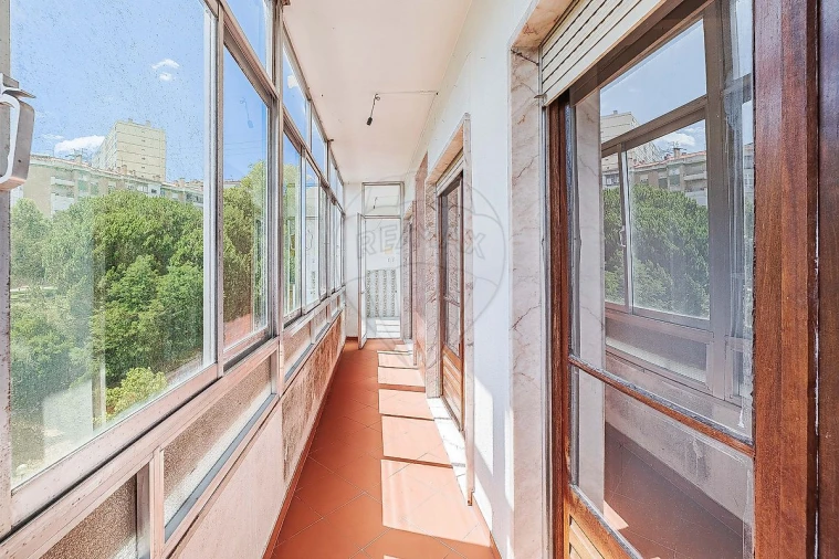 Apartamento T3 para Venda em Odivelas Foto 43