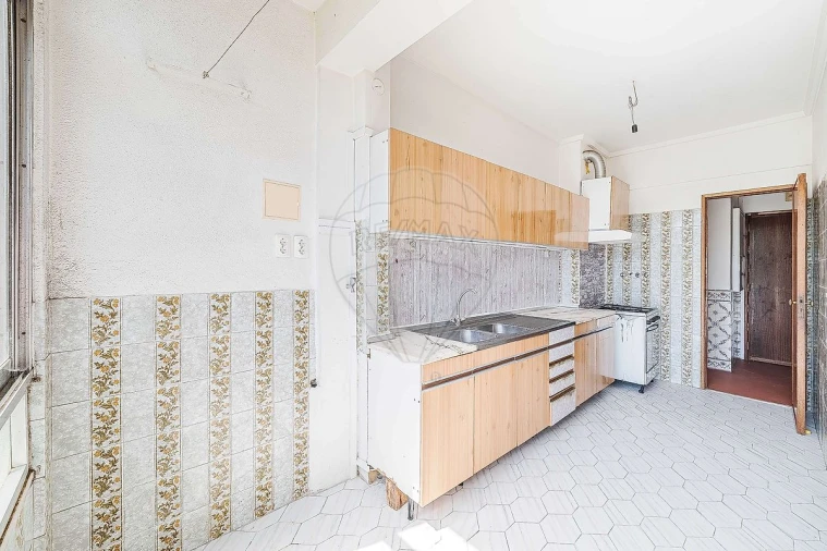 Apartamento T3 para Venda em Odivelas Foto 25
