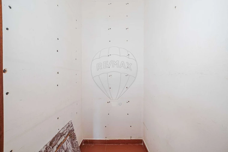 Apartamento T3 para Venda em Odivelas Foto 33