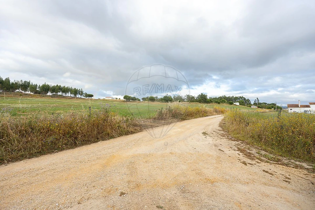 Terreno para Venda em Ota Foto 6