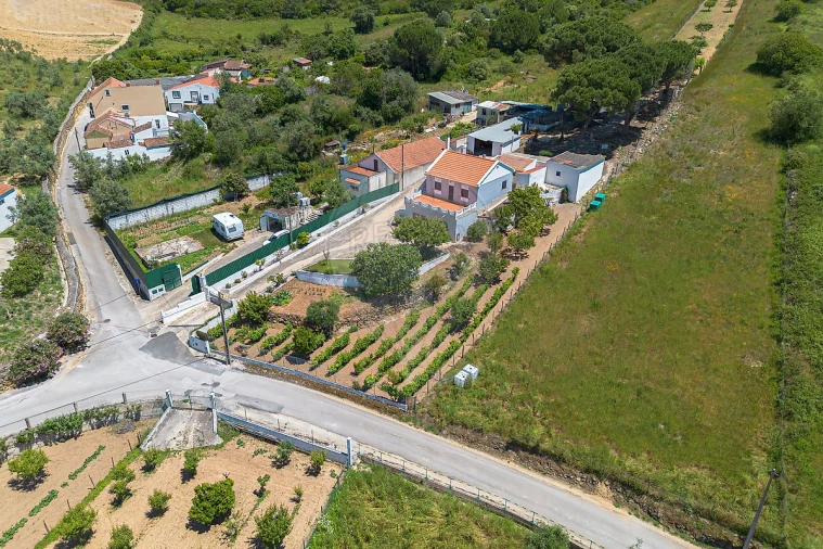 Moradia T2 para Venda em Meca Foto 24