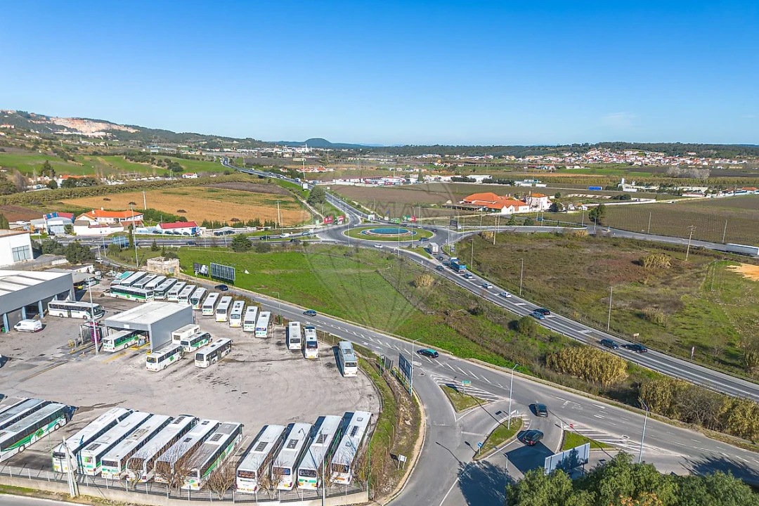 Terreno para Venda em Alenquer (Santo Estêvão e Triana) Foto 1