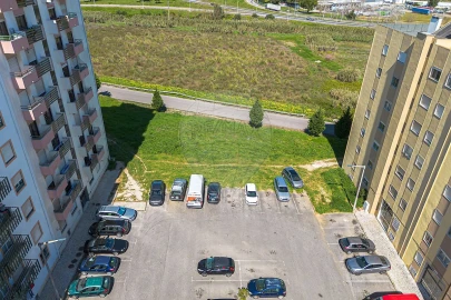 Terreno para Venda em Carregado e Cadafais
