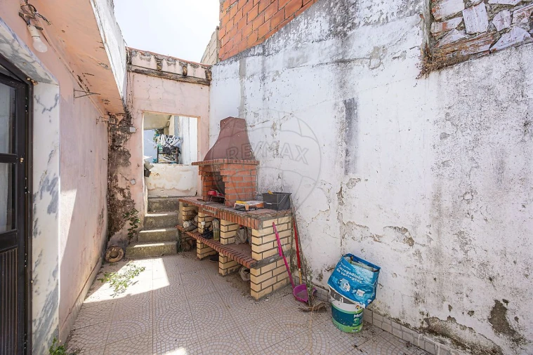 Moradia T2 para Venda em Alenquer (Santo Estêvão e Triana) Foto 13
