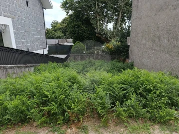 Terreno para Venda em Fânzeres e São Pedro da Cova