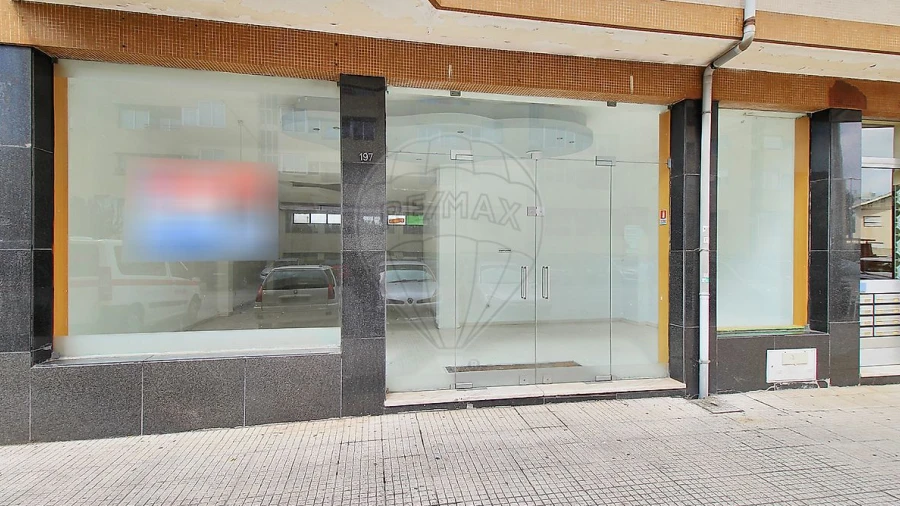 Loja para Venda em São Mamede de Infesta e Senhora da Hora