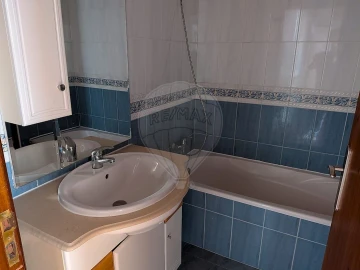 Apartamento T3 para Venda em Carregado e Cadafais