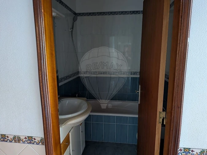 Apartamento T3 para Venda em Carregado e Cadafais Foto 7